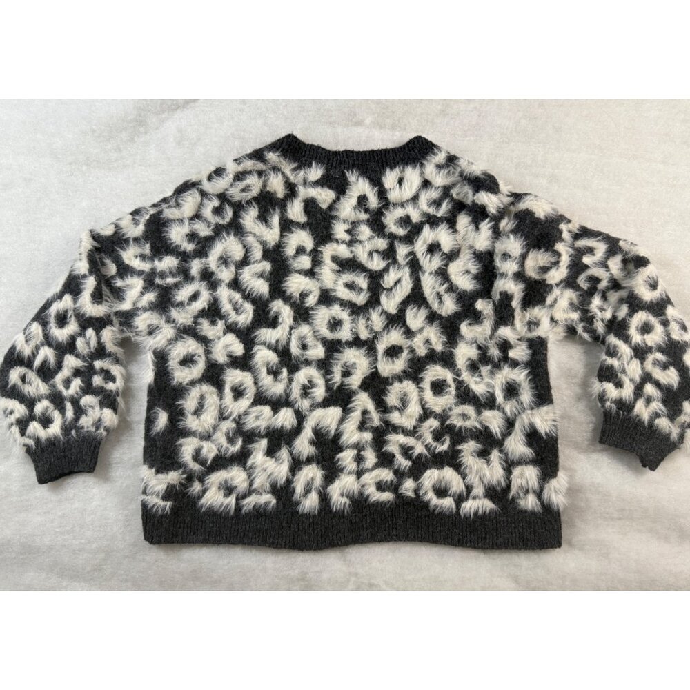 Threaded Leaf Fuzzy Leopard Print L Button-Down C… - image 4